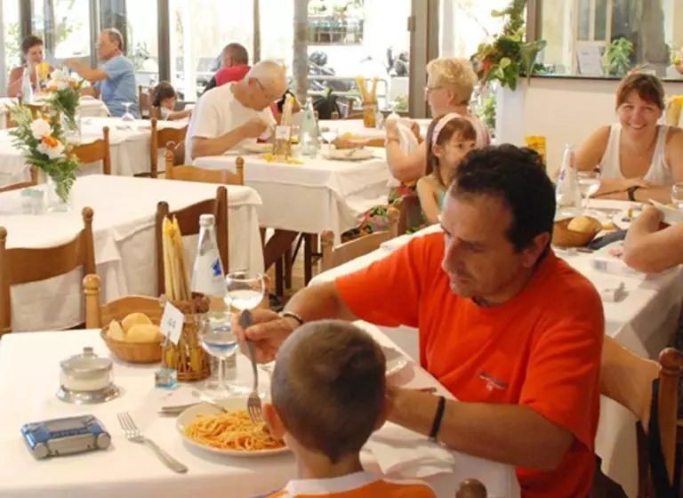 Hotel Giardino Al Mare