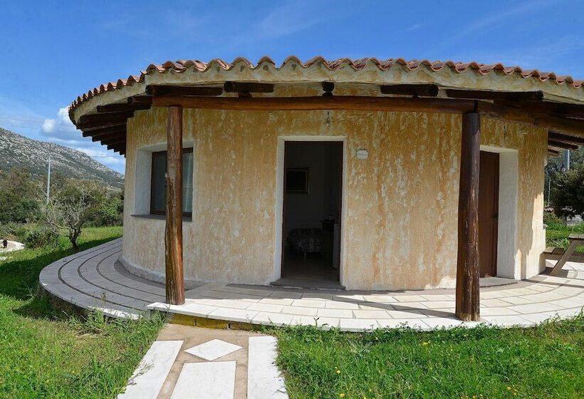 교외 호텔 Agriturismo Rubinu