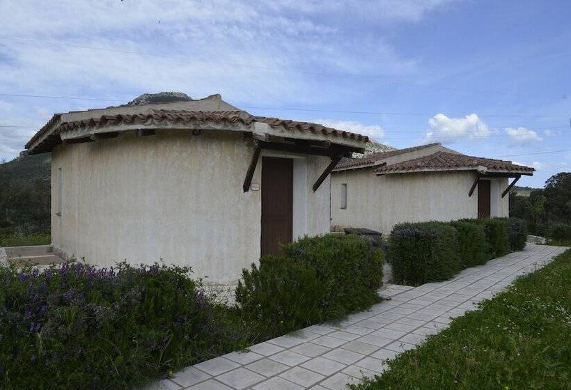 교외 호텔 Agriturismo Rubinu