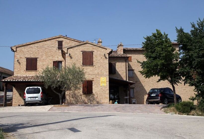 בית מלון כפרי Agriturismo Sant Antonio