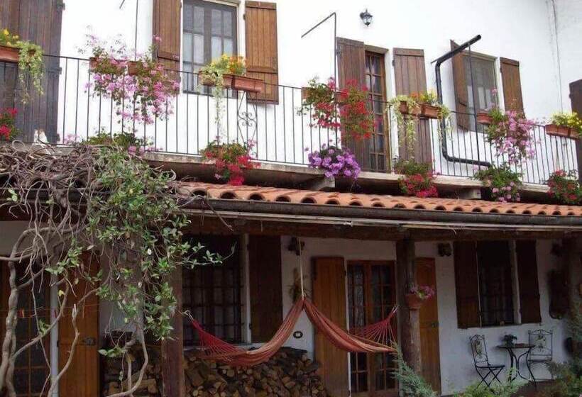 בית מלון כפרי Az.agr.cascina Moretta