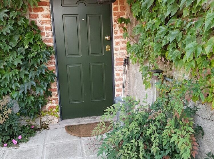 בית מלון כפרי Az.agr.cascina Moretta