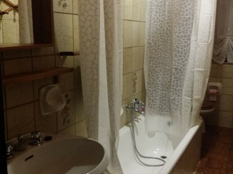 בית מלון כפרי Az.agr.cascina Moretta