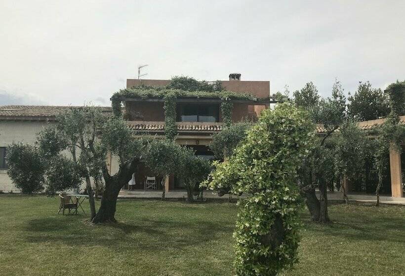 בית מלון כפרי Masseria Scannaturco