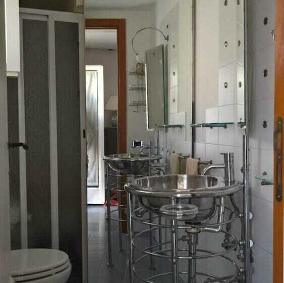 تختخواب و صبحانه Da Ida In Lak Ech