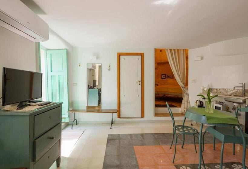 تختخواب و صبحانه Da Ida In Lak Ech