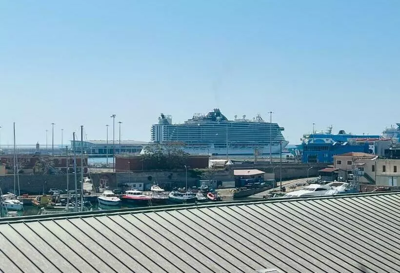 Aamiaismajoitus (B&B) Be Your Home Guest House Fuori Dal Porto