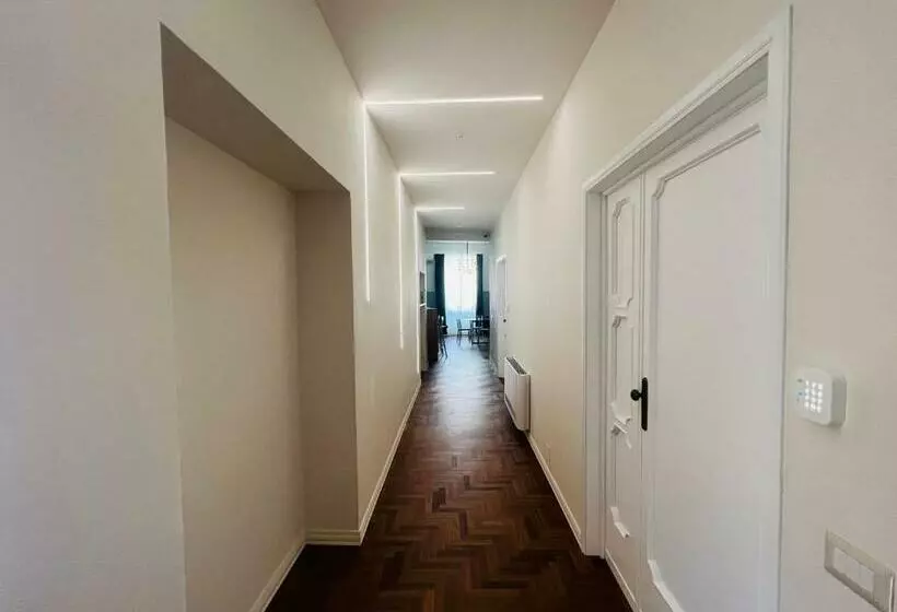 Aamiaismajoitus (B&B) Be Your Home Guest House Fuori Dal Porto