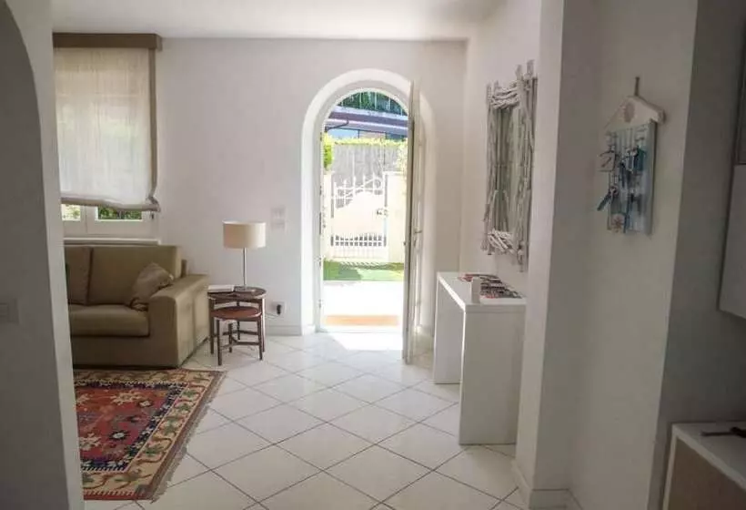 تختخواب و صبحانه Le Camere Del Soleado