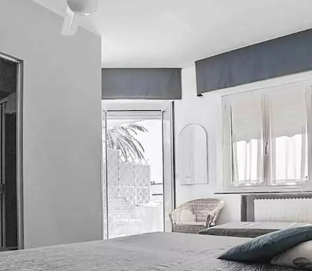 ベッドアンドブレックファースト Locanda Kon Tiki