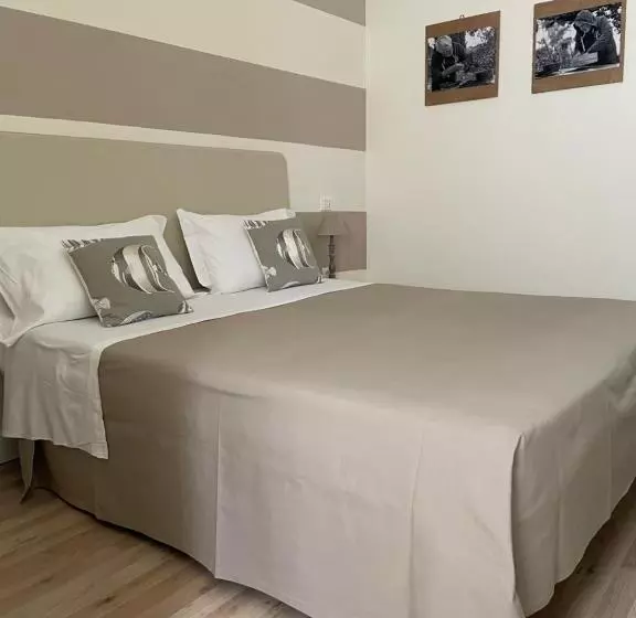 ベッドアンドブレックファースト Locanda Kon Tiki