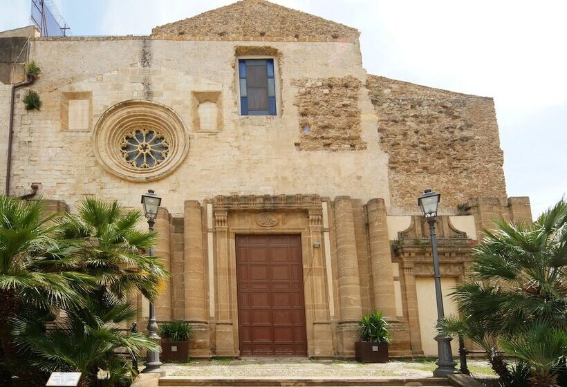 Casa Dell Aromatario B&b