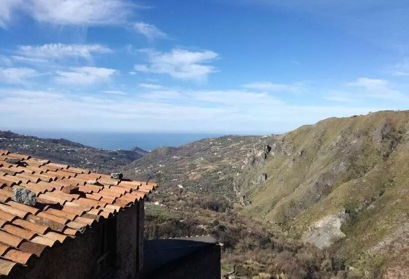Hostelli Albergo Diffuso Borgo Dei Greci