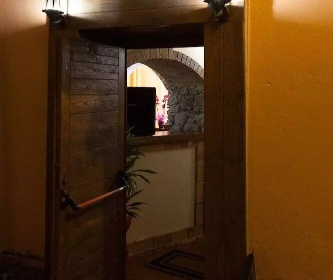 Hostelli Albergo Diffuso Borgo Dei Greci