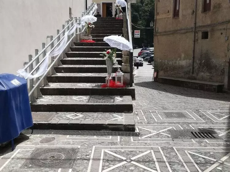 Hostelli Albergo Diffuso Borgo Dei Greci