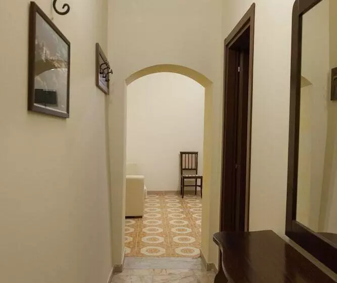 Hostelli Albergo Diffuso Borgo Dei Greci