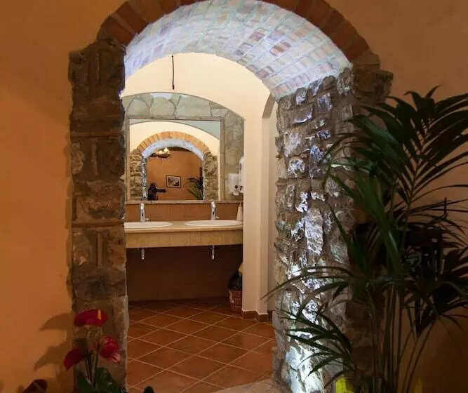 Hostelli Albergo Diffuso Borgo Dei Greci
