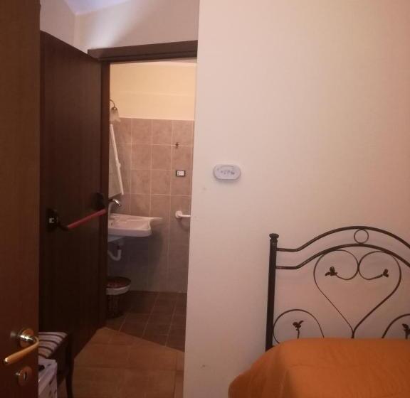 פונדק Albergo Diffuso Borgo Dei Greci