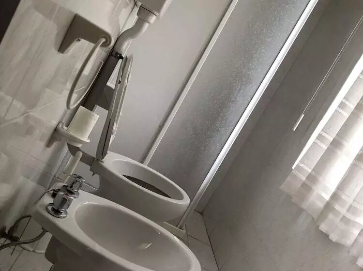 هتل Albergo Miravalle