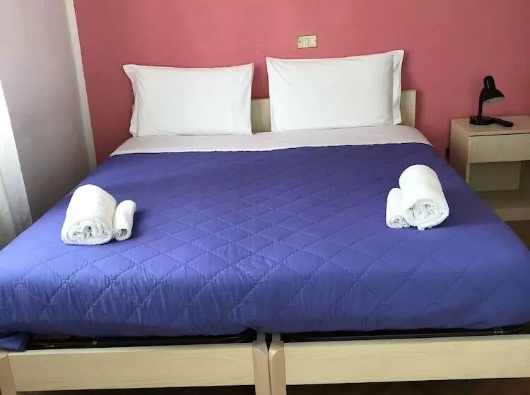 هتل Albergo Miravalle