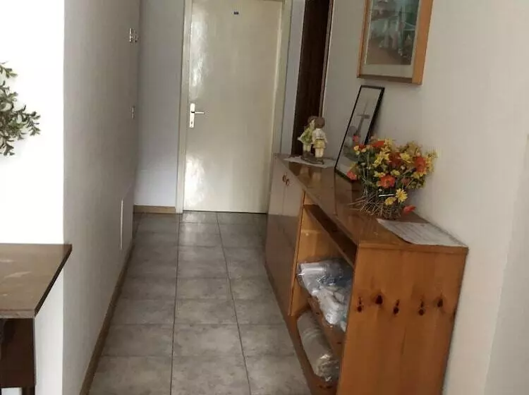 هتل Albergo Miravalle
