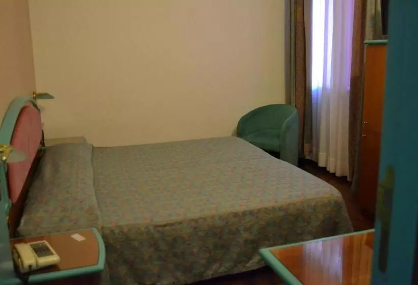 ホテル Ristorante Bellavista