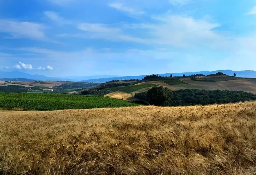 田舎風ホテル La Canonica