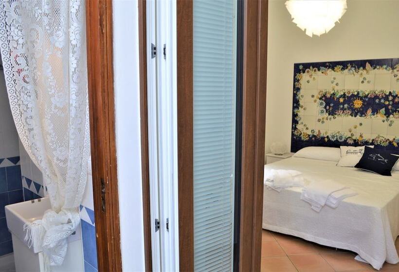 La Corte Dei Naviganti B&b   Amalfi Coast   Cetara