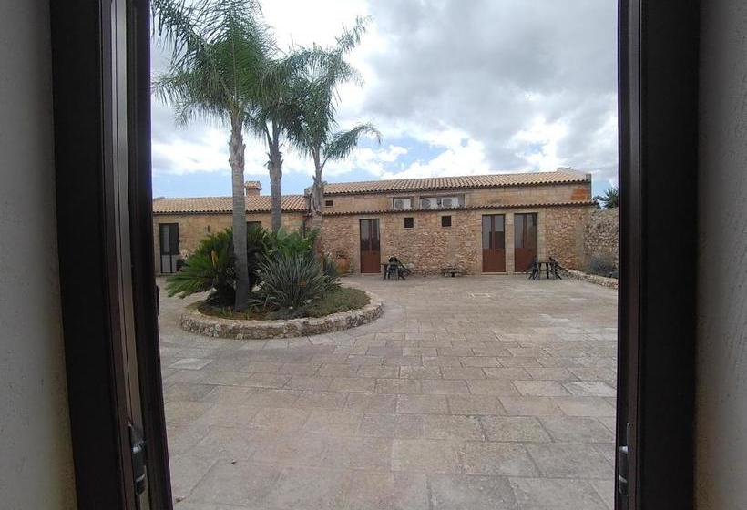 Azienda Agrituristica Masseria La Verna