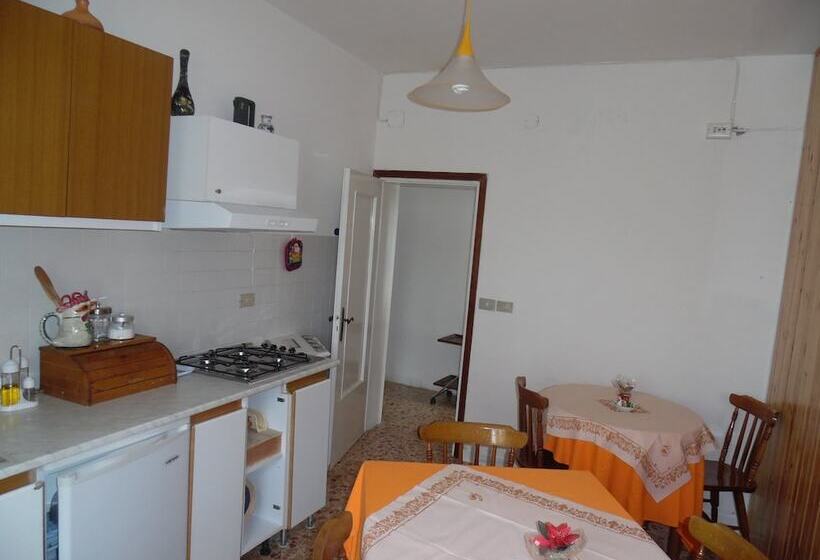 민박 Conte Antonio Da Montecopiolo