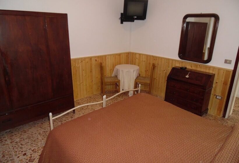 민박 Conte Antonio Da Montecopiolo