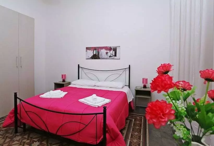 تختخواب و صبحانه Rest And Go