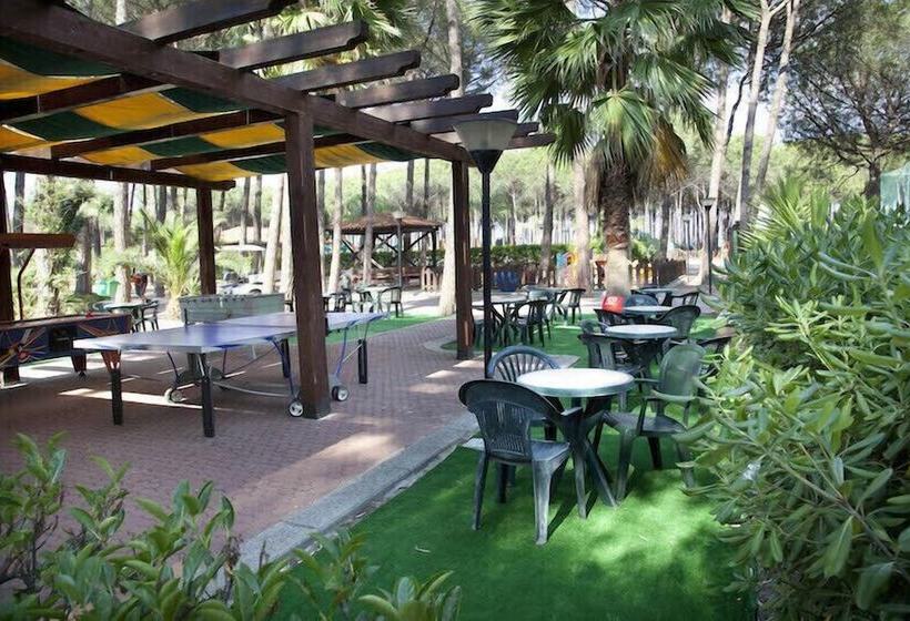 فندق Camping Villaggio Thurium