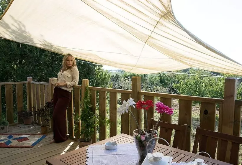 Hotelli Ciriga Sicily Glamping Resort