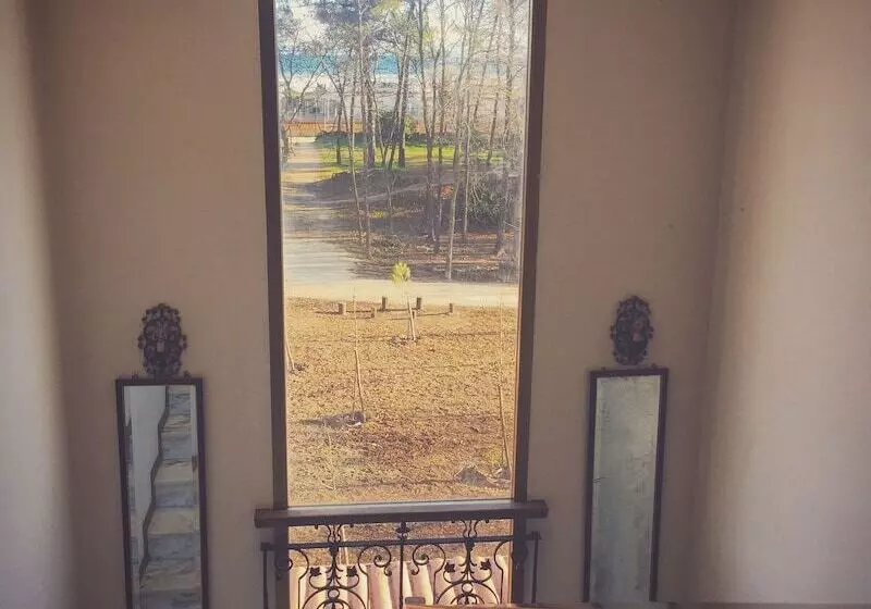 هتل La Villa