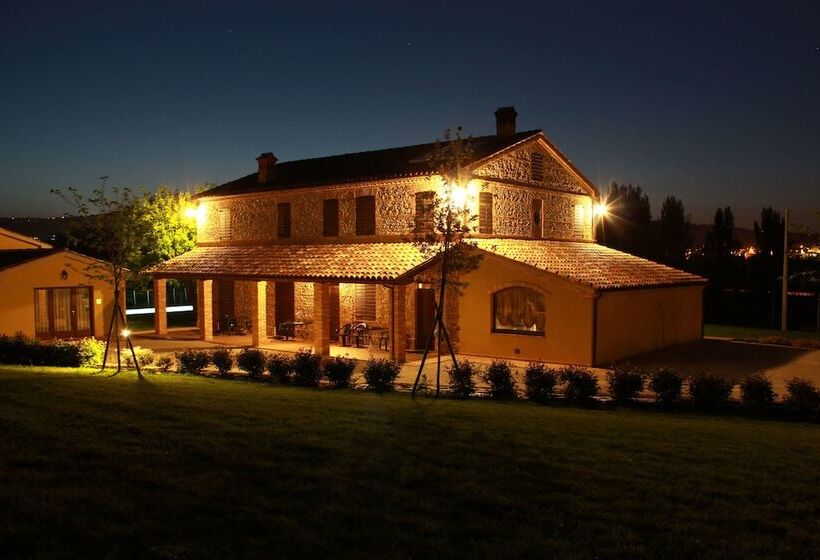 فندق ريفى Agriturismo La Vecchia Fonte