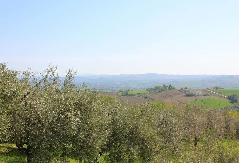 فندق ريفى Agriturismo La Vecchia Fonte