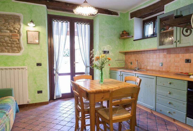 فندق ريفى Agriturismo La Vecchia Fonte