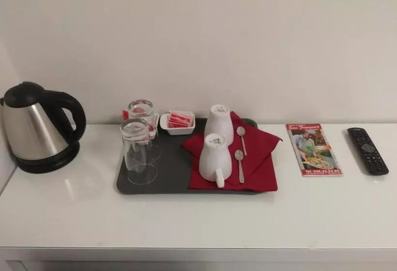 پانسیون Bgy Airport House Grassobbio