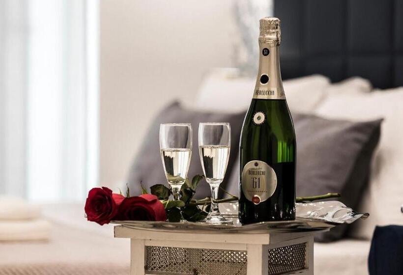 پانسیون Lungomare Rooms