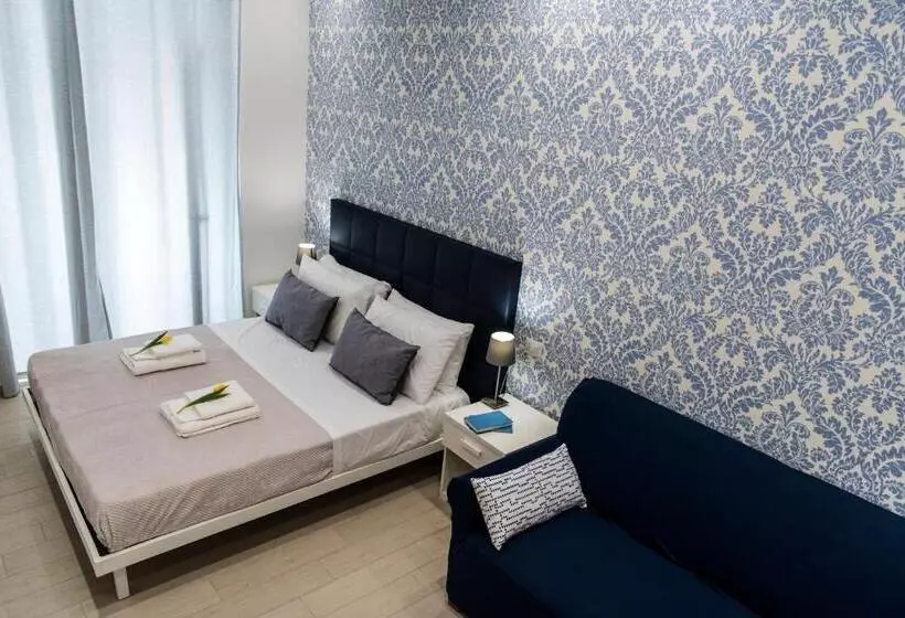 ペンション Lungomare Rooms