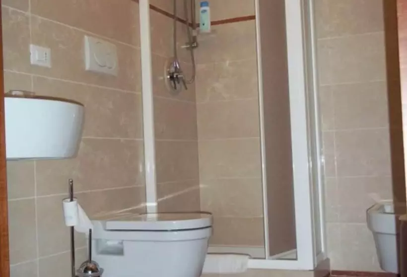 Aamiaismajoitus (B&B) Il Cimiero
