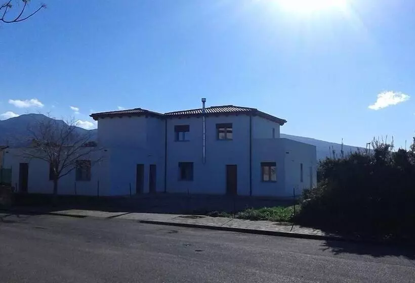 Alma Bed & Breakfast