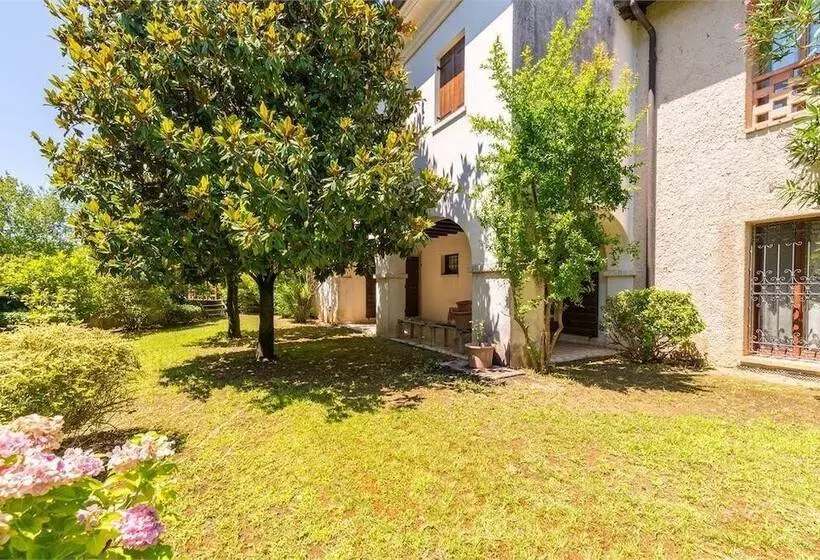 B&b Strada Del Collalto