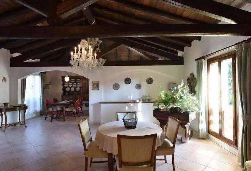 B&b Strada Del Collalto