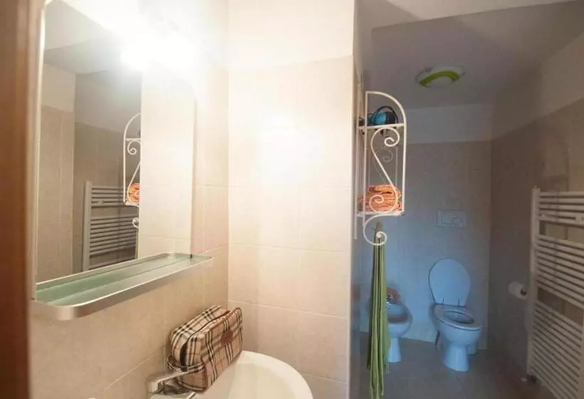 Aamiaismajoitus (B&B) La Bordigona