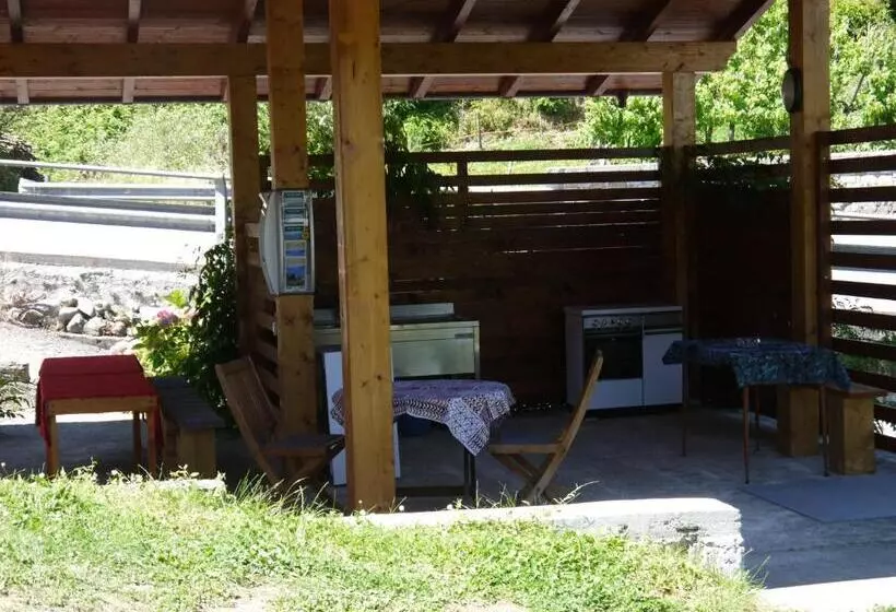 Aamiaismajoitus (B&B) La Bordigona