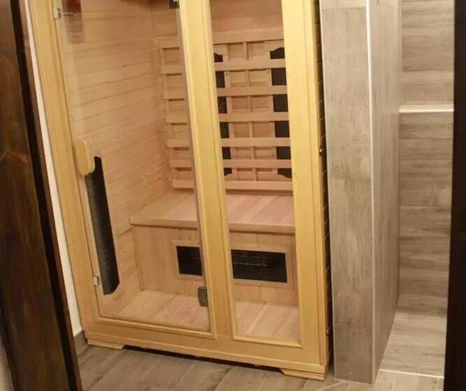 Aamiaismajoitus (B&B) Leamorine White House