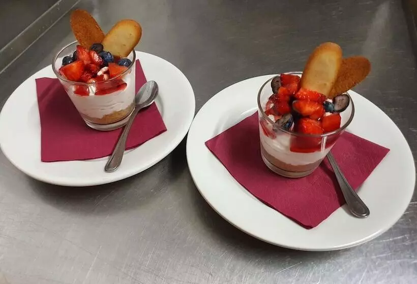 簡易ホテル Del Lago Ampollino