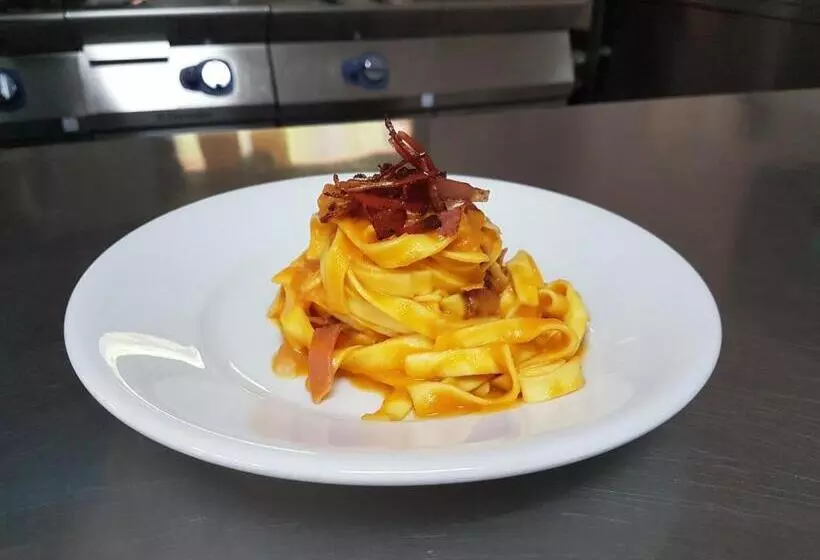 簡易ホテル Del Lago Ampollino